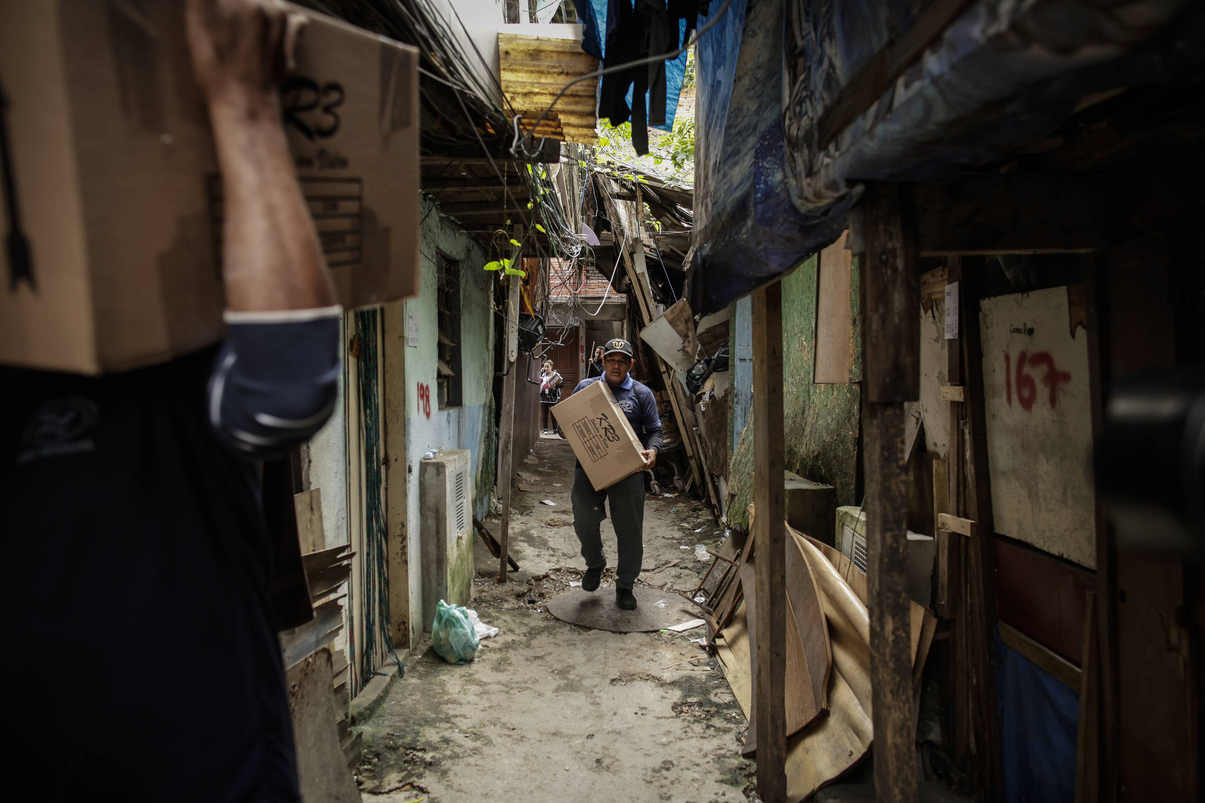 Secretário de Tarcísio cobra de ministério de Lula apoio a demolição de casas da Moinho