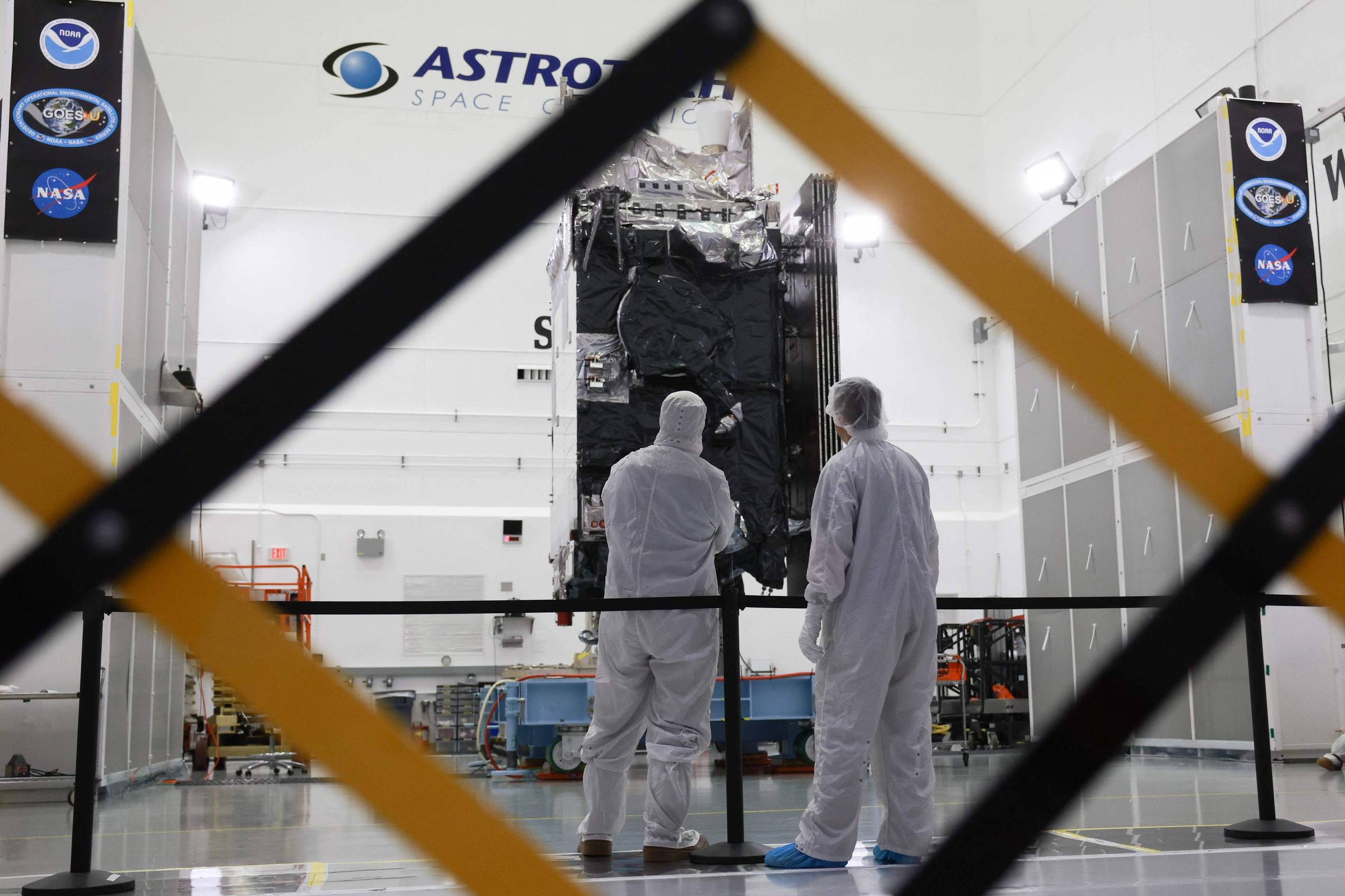 Nasa bloqueia trabalho em programas espaciais de chineses com visto americano