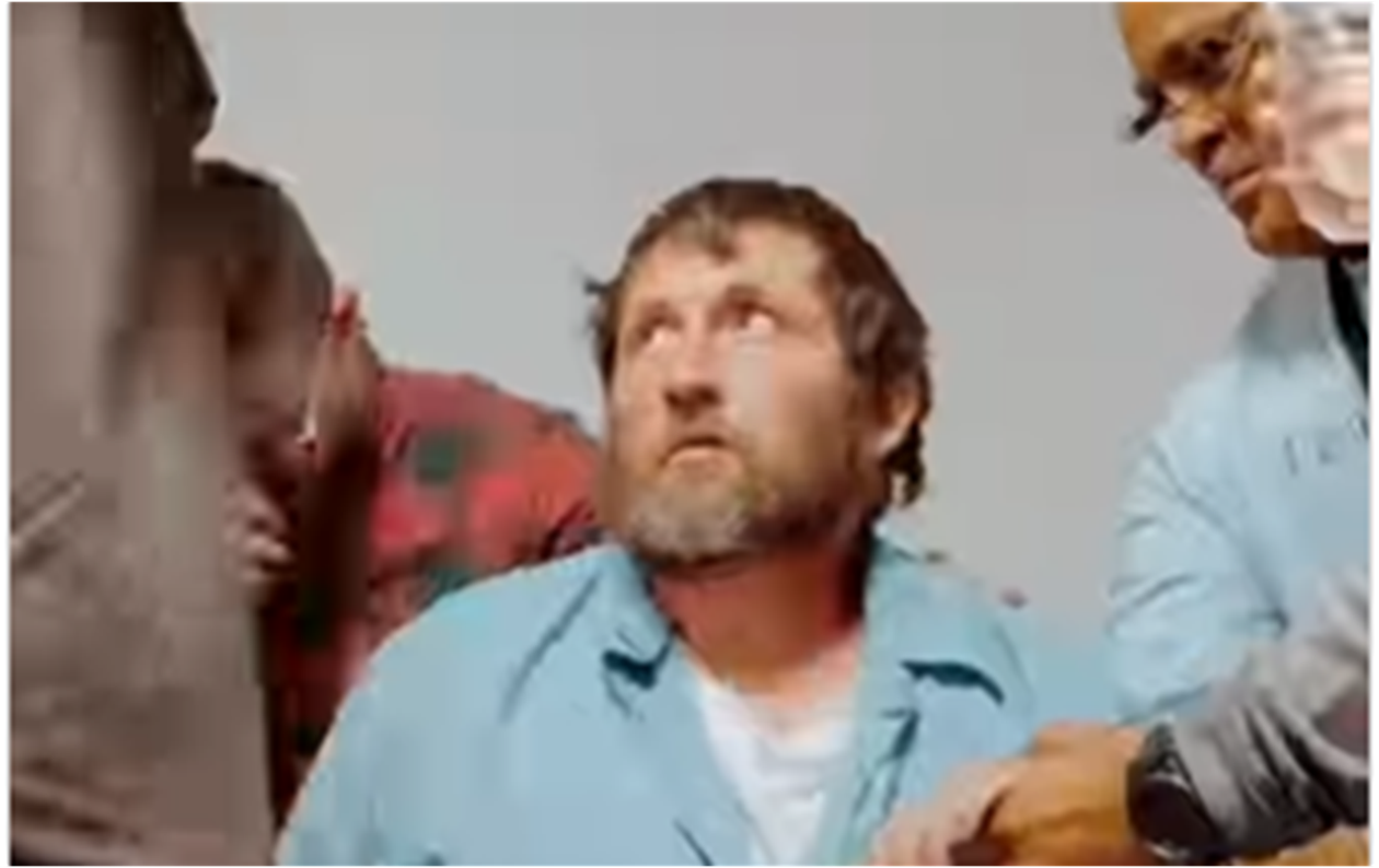 Convertido, condenado à prisão perpétua se batiza na prisão: “Liberdade espiritual”