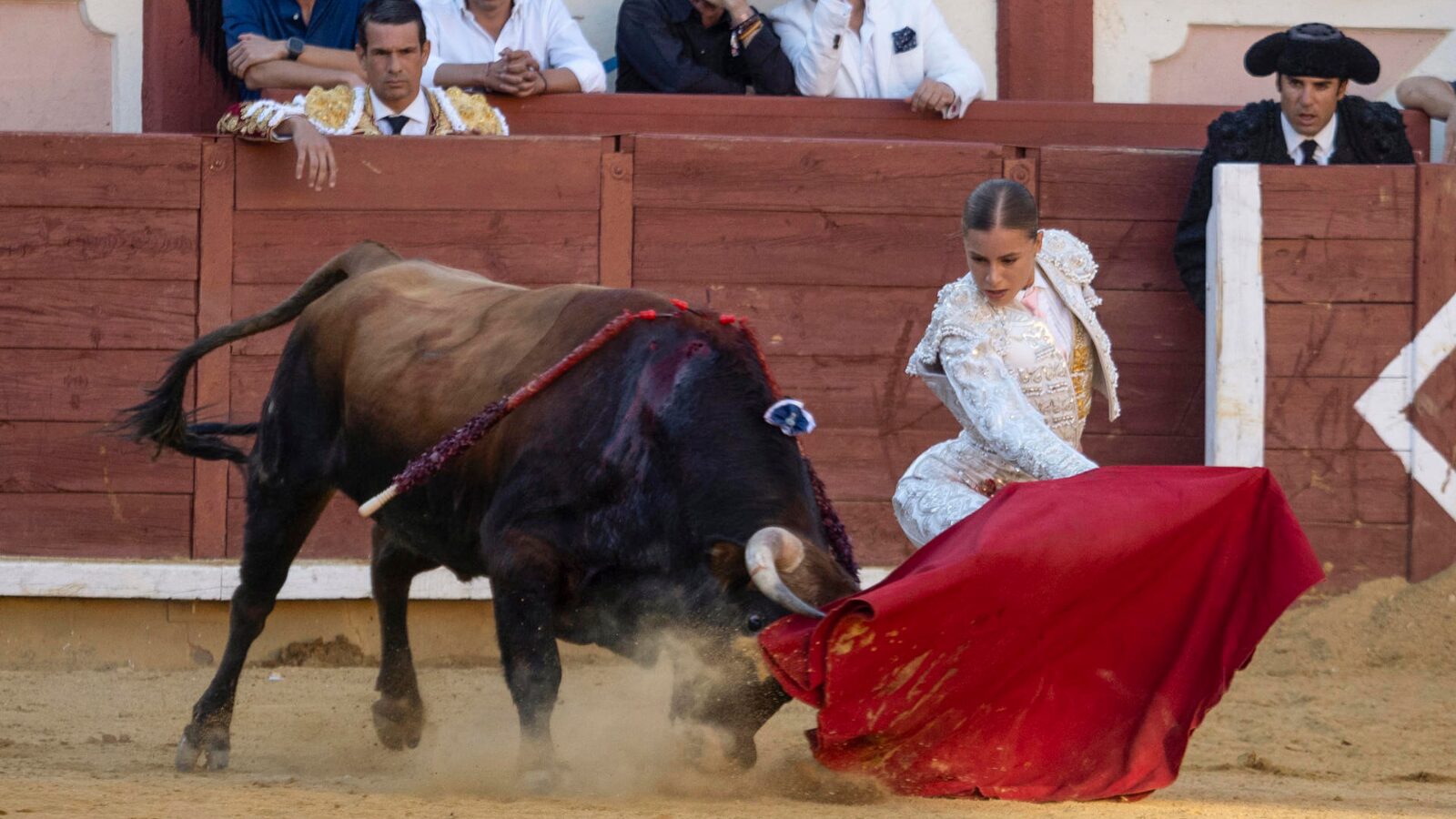 Por que os espanhóis agora são mais ricos que os sul-coreanos, mesmo trabalhando menos