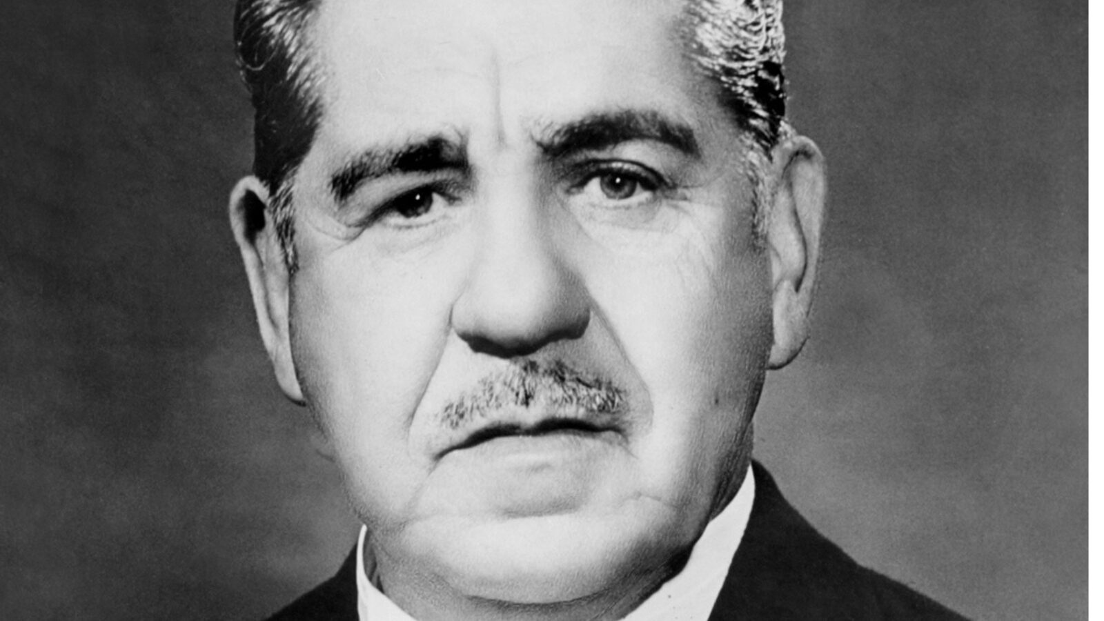 Há 56 anos, Costa e Silva era afastado da Presidência; leia o comunicado original