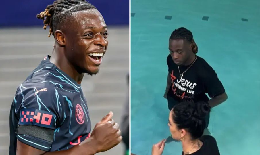 ‘Jesus salvou minha vida’: jogador do Manchester City é batizado nas águas