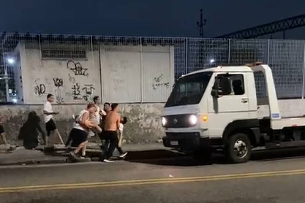 Polícia do RJ prende 8 membros de organizada suspeitos da morte de torcedor