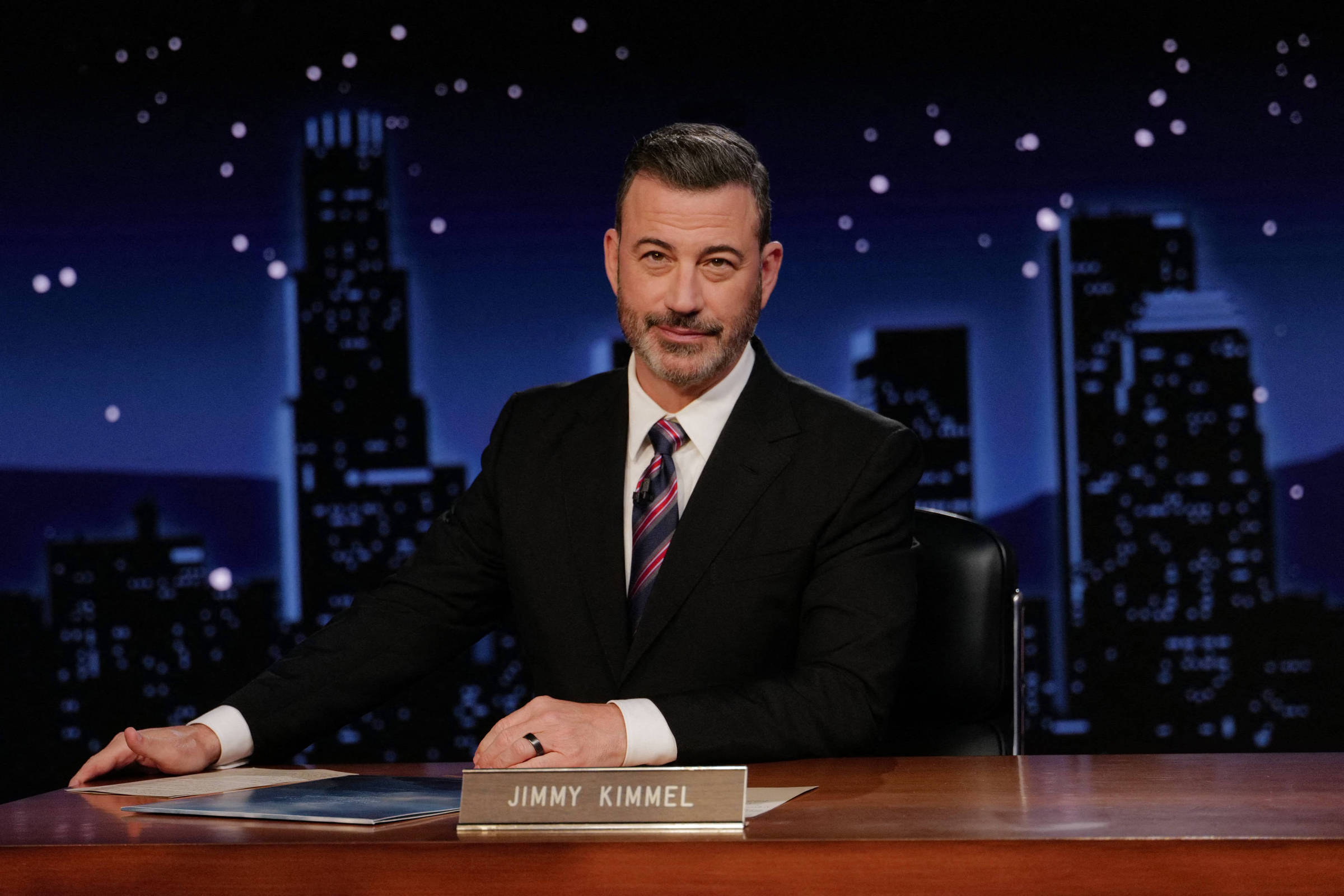 Entenda como talk shows como os de Jimmy Kimmel se tornaram tão políticos