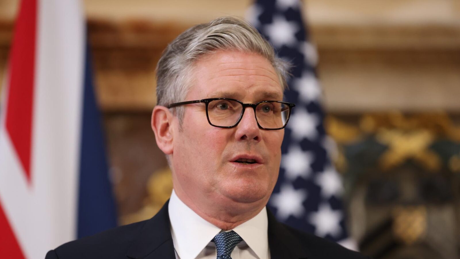 Keir Starmer está cada vez mais impopular no Reino Unido – e seu governo é pró-sharia