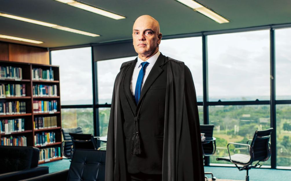 Moraes proíbe que bispo Rodovalho vá a reunião de oração na casa de Bolsonaro