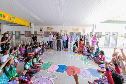 Cuiabá manda à Câmara projeto que dá de R$ 100 a R$ 200 a servidores da Educação