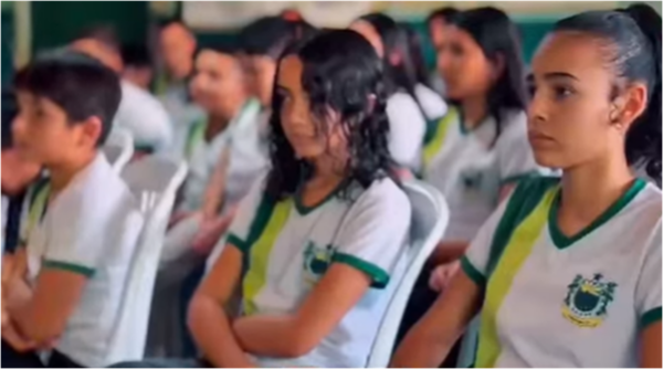 “É só o começo!”: iniciativa evangelística impacta a vida de centenas de estudantes