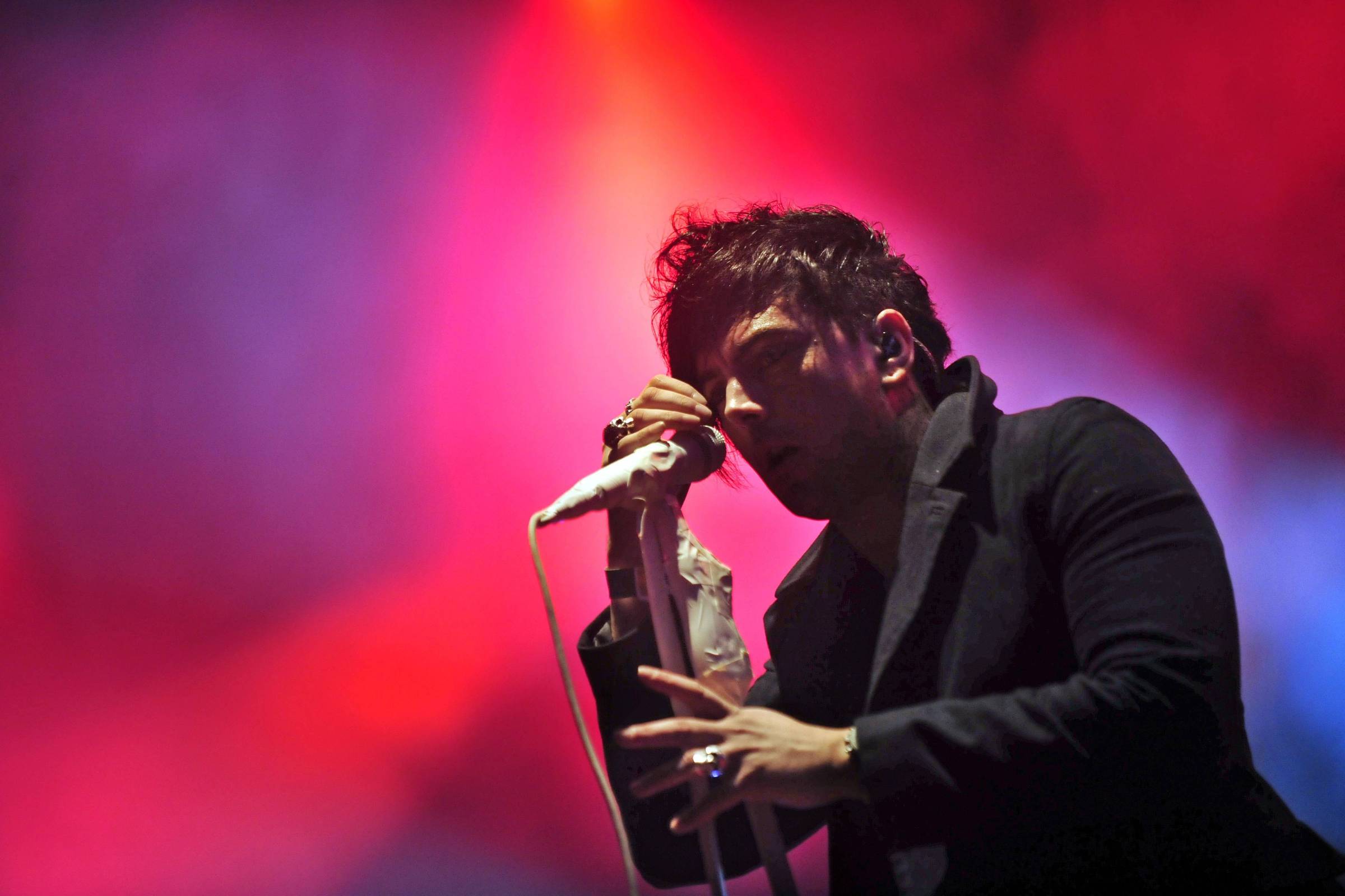 Ian Watkins, fundador e ex-vocalista do Lostprophets, é morto na prisão, aos 48 anos