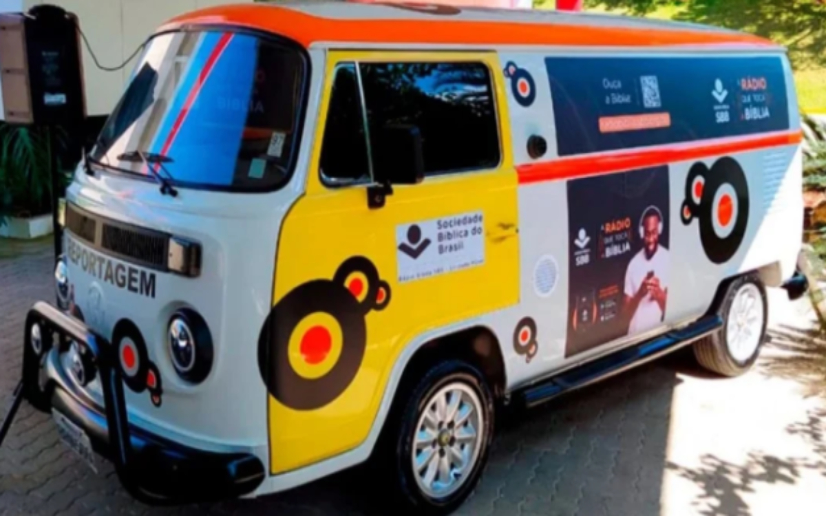 Projeto Rádio Bíblia: “+31 Mil Vozes” grava leituras bíblicas no Rio de Janeiro