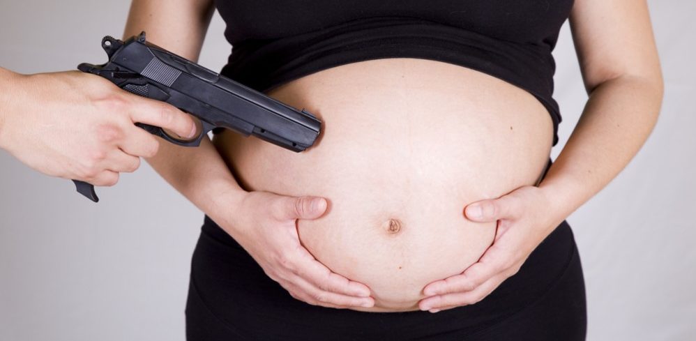 “Solução é a mais segura”: comissão aprova PL que proíbe aborto depois da 22ª semana