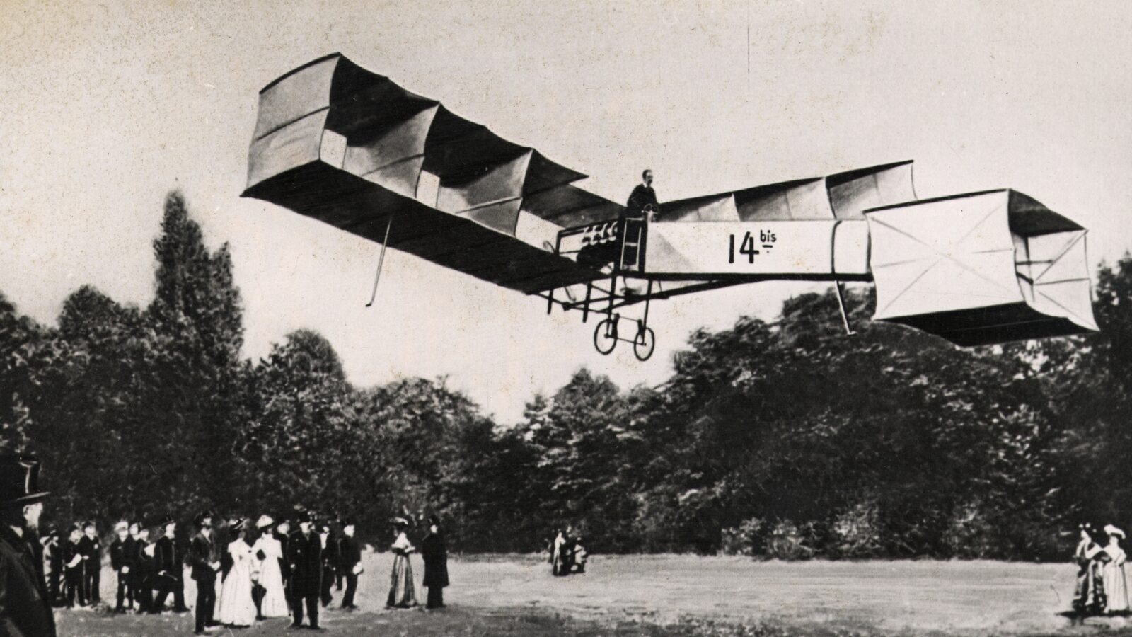 Leia o relato de Santos Dumont sobre a criação do 14-bis, há 119 anos
