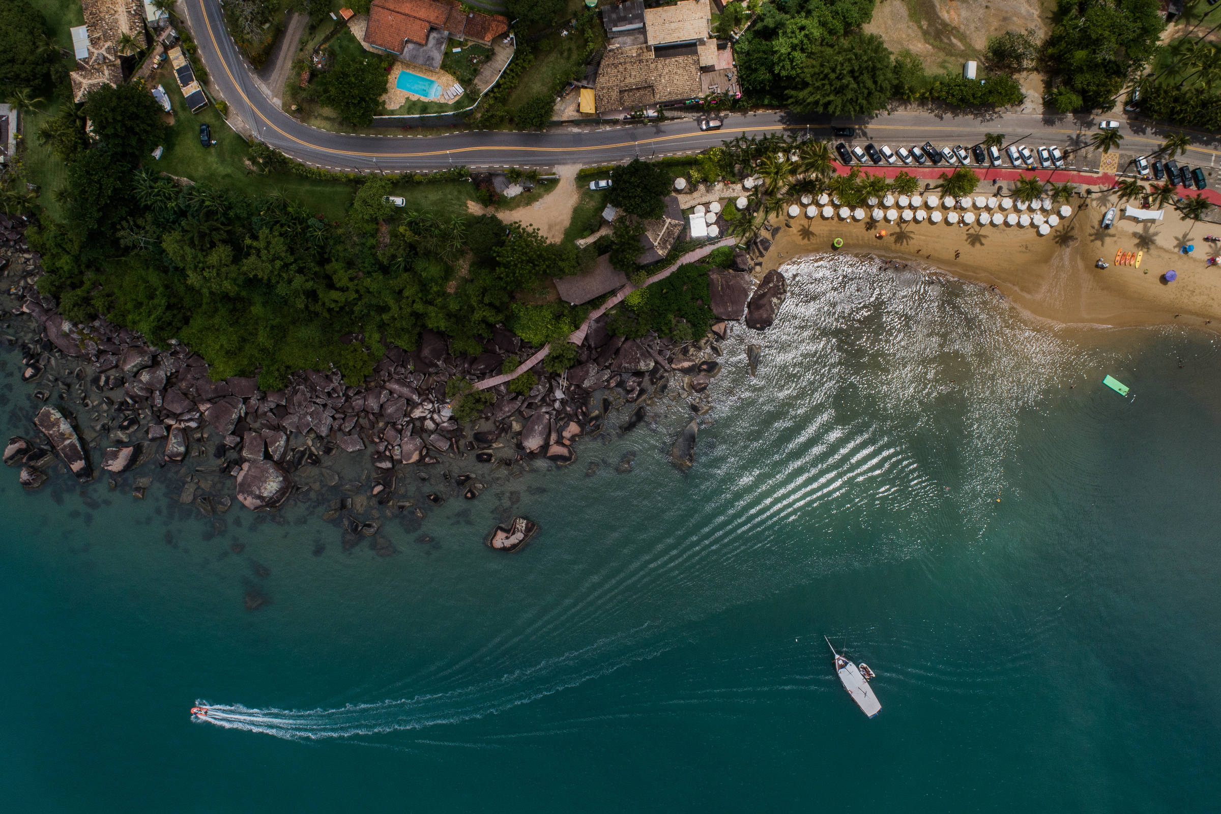 Prefeitura de Ilhabela cancela mesa sobre literatura negra e gera protestos