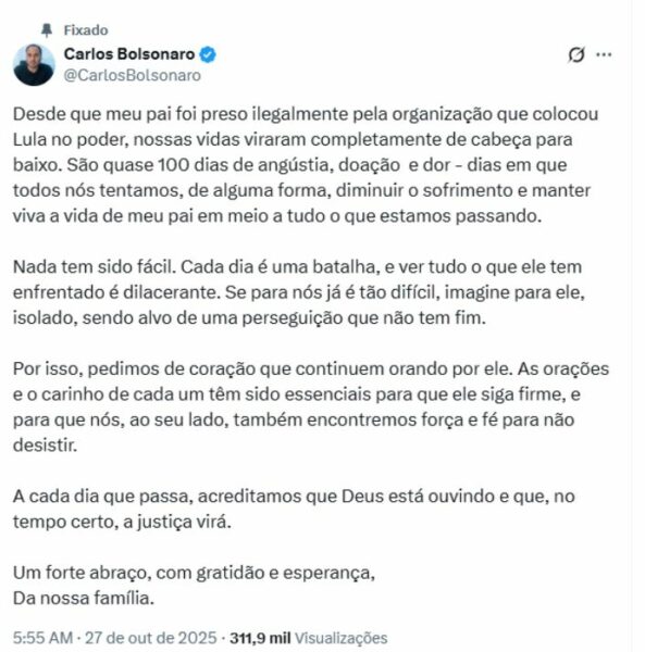 Carlos Bolsonaro pede orações por seu pai e pela família: ‘Não tem sido fácil’