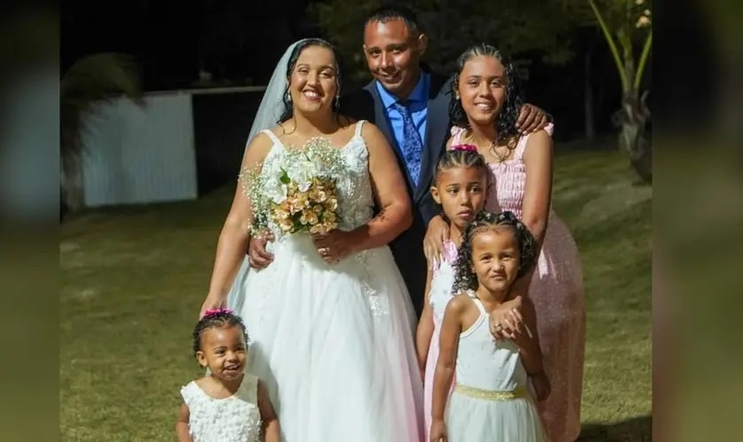 Casal supera dependência química e vira exemplo de fé: “Vale a pena investir em vidas”