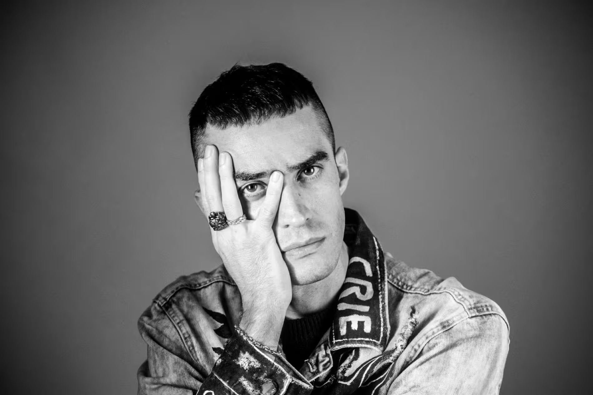 Artista do rock cristão, Guirroh fala como Deus o resgatou das trevas do ocultismo