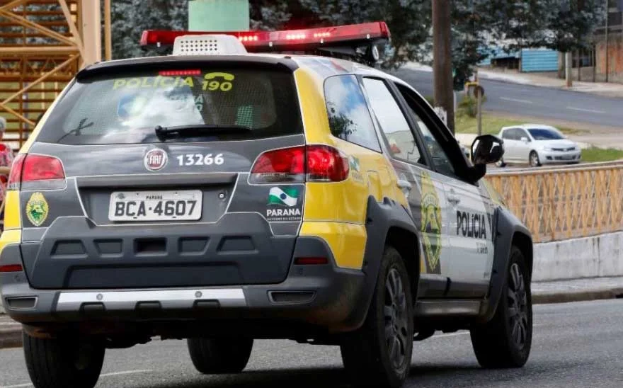 Mulher aciona a PM e denuncia furto de cachorro em Ivaiporã