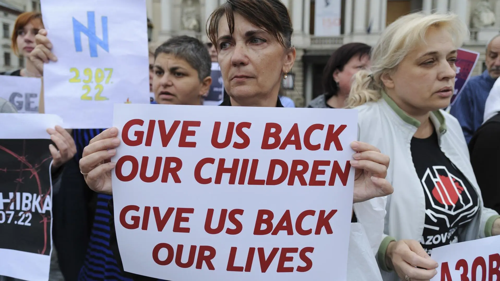 Ele resgata as crianças ucranianas que a Rússia roubou para usar na guerra