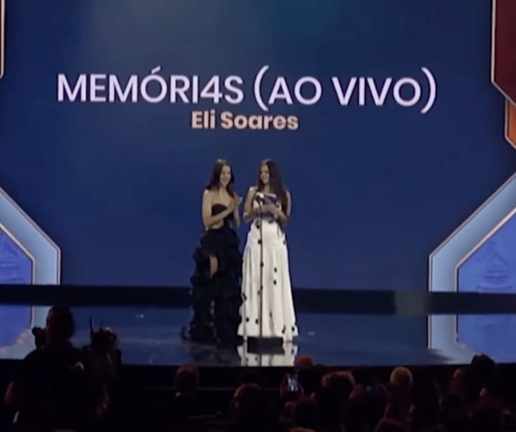 Eli Soares vence o Grammy com o álbum ‘Memóri4s Ao Vivo’