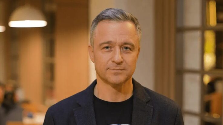 O homem que desafia Putin para resgatar crianças da guerra