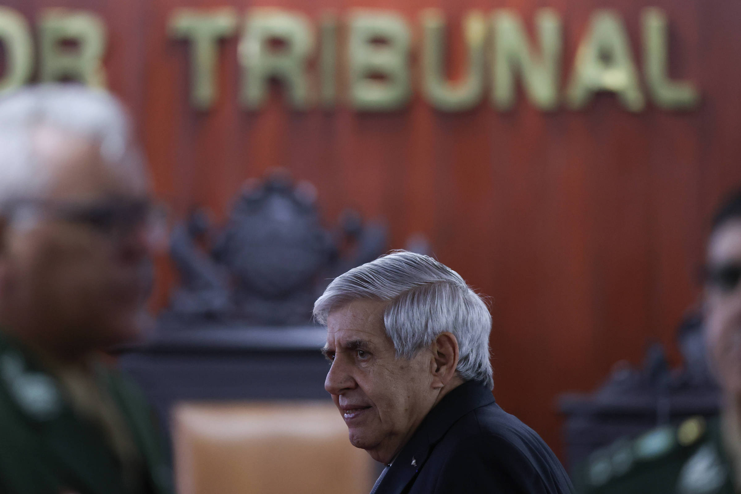 Bolsonaro e militares terão patentes julgadas no STM em 2026 por colegas de farda e ex-subalternos