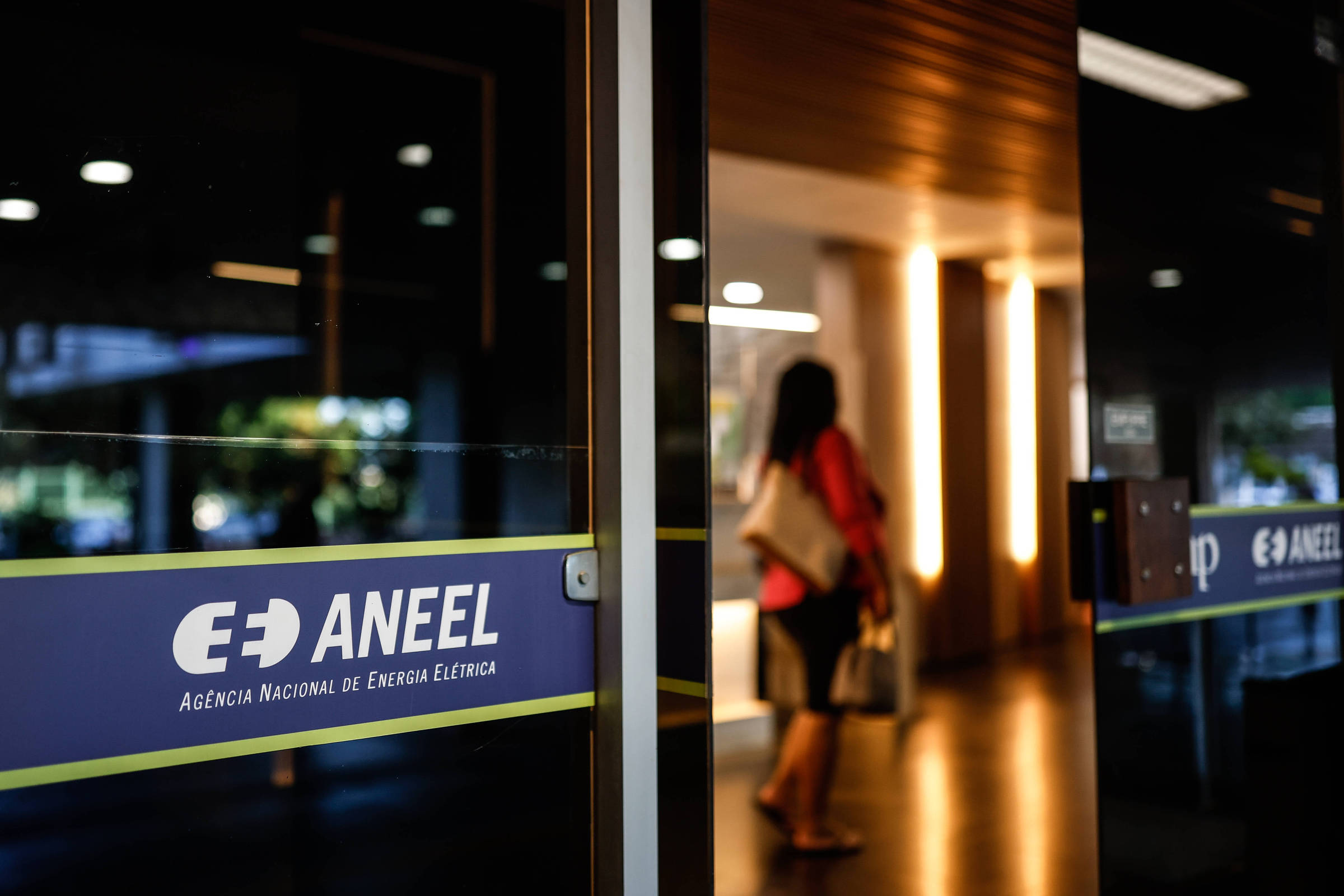 Aneel oferece desconto de 50% em acordo para arrecadar R$ 8,8 bilhões com hidrelétricas