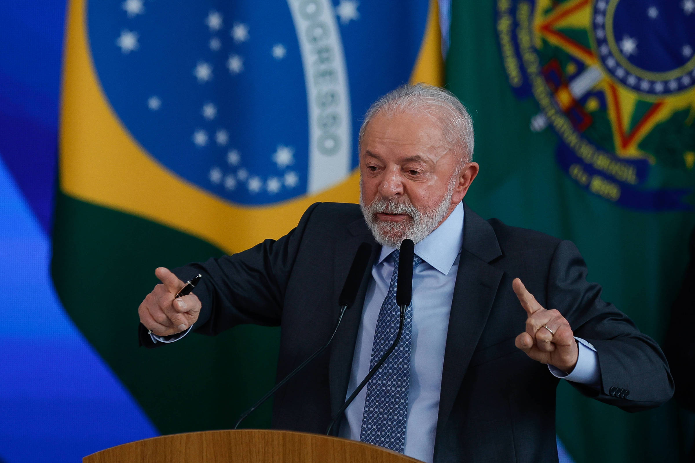 Governo Lula reduz para R$ 1.627 previsão de salário mínimo de 2026 após inflação menor