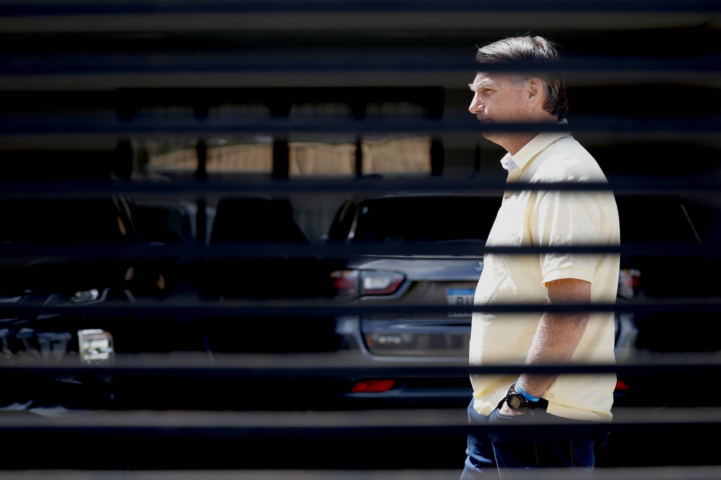 Moraes avalia futuro de Bolsonaro e analisa ala da Papuda com presos vulneráveis e mais policiamento