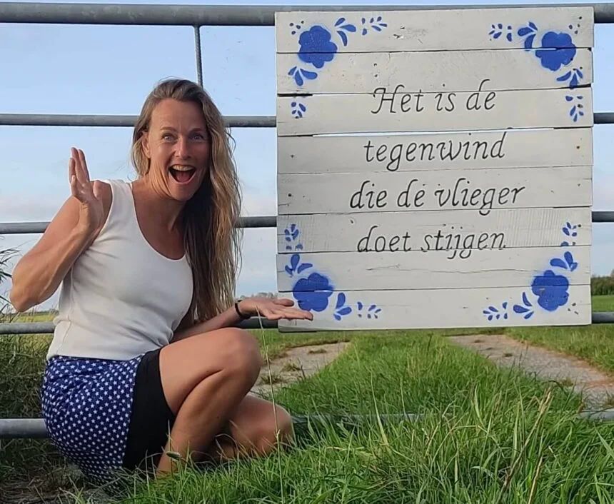 Mulher sobrevive a bactéria que corrói o cérebro após ver Jesus: ‘Seu toque me curou’