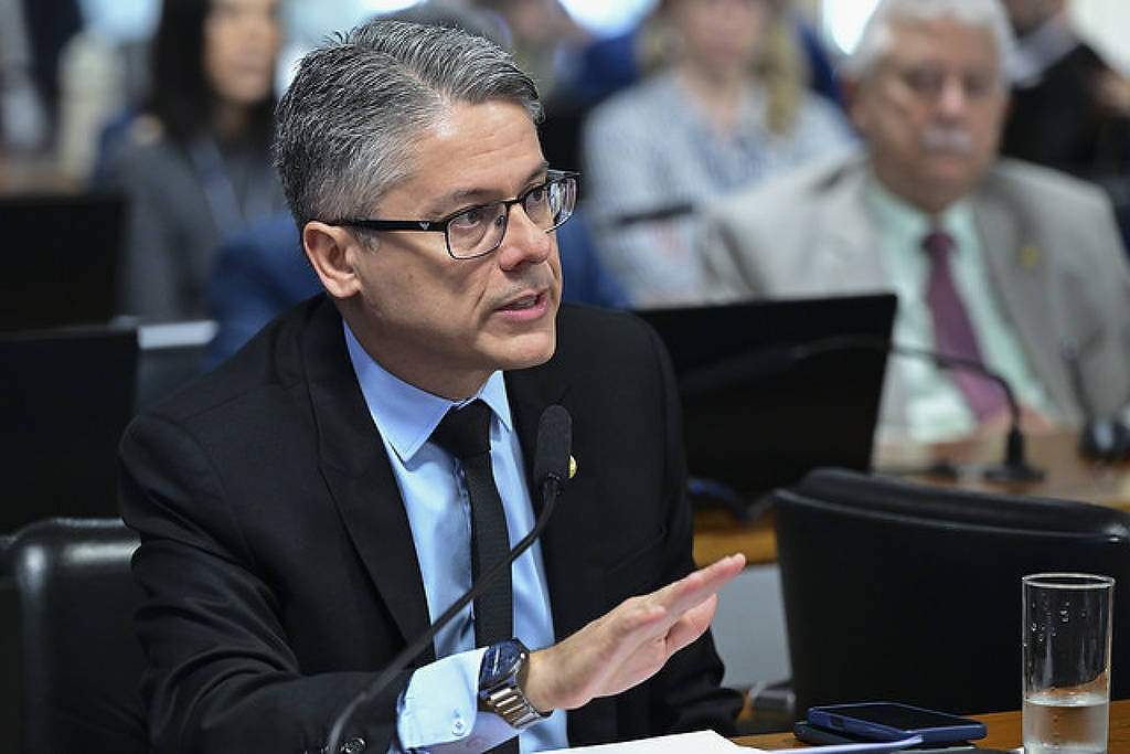 Ministério da Justiça elogia relatório do Senado sobre Lei Antifacção que 'corrige erros de Derrite'