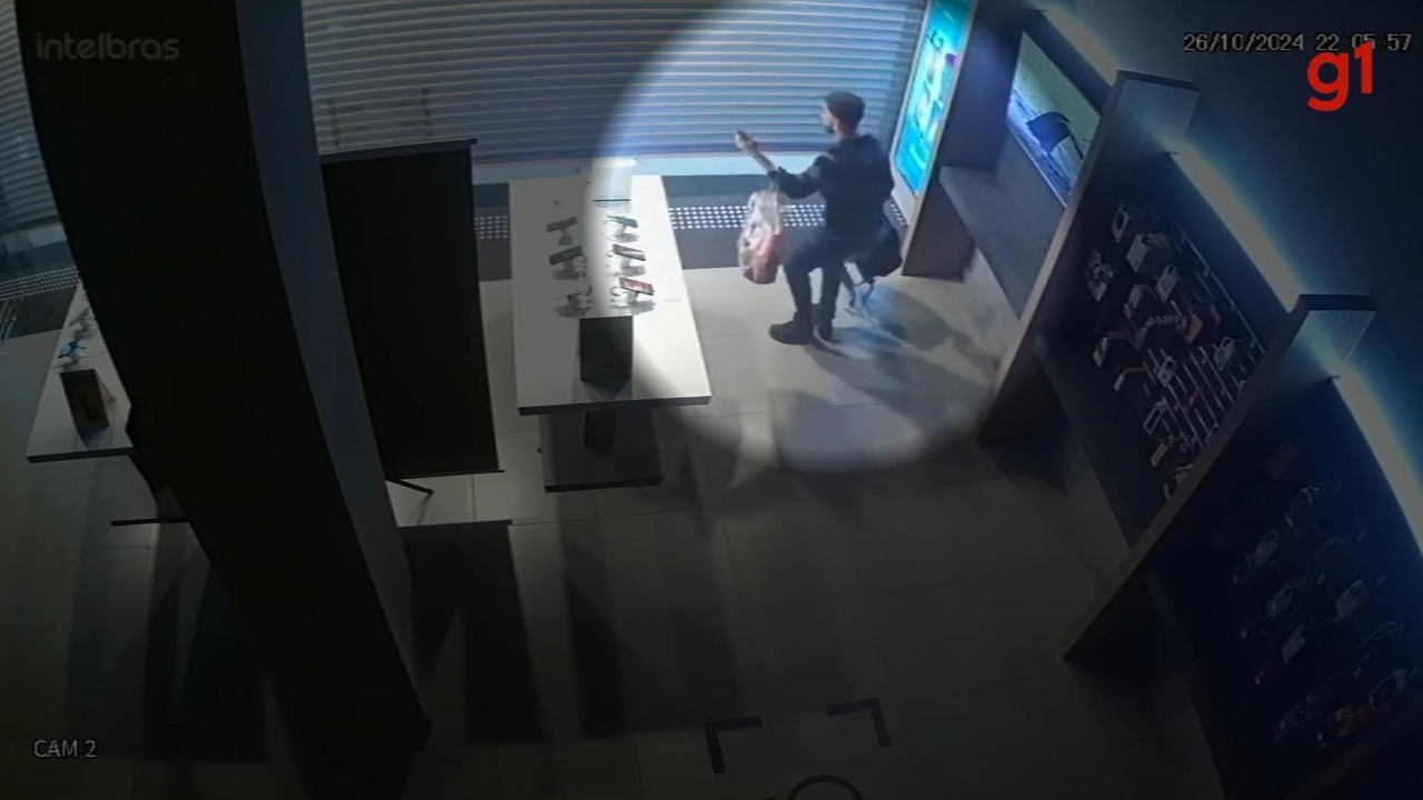 Ladrões de celulares avaliados em R$ 100 mil que foram identificados após pagamento de chope via PIX são condenados à prisão