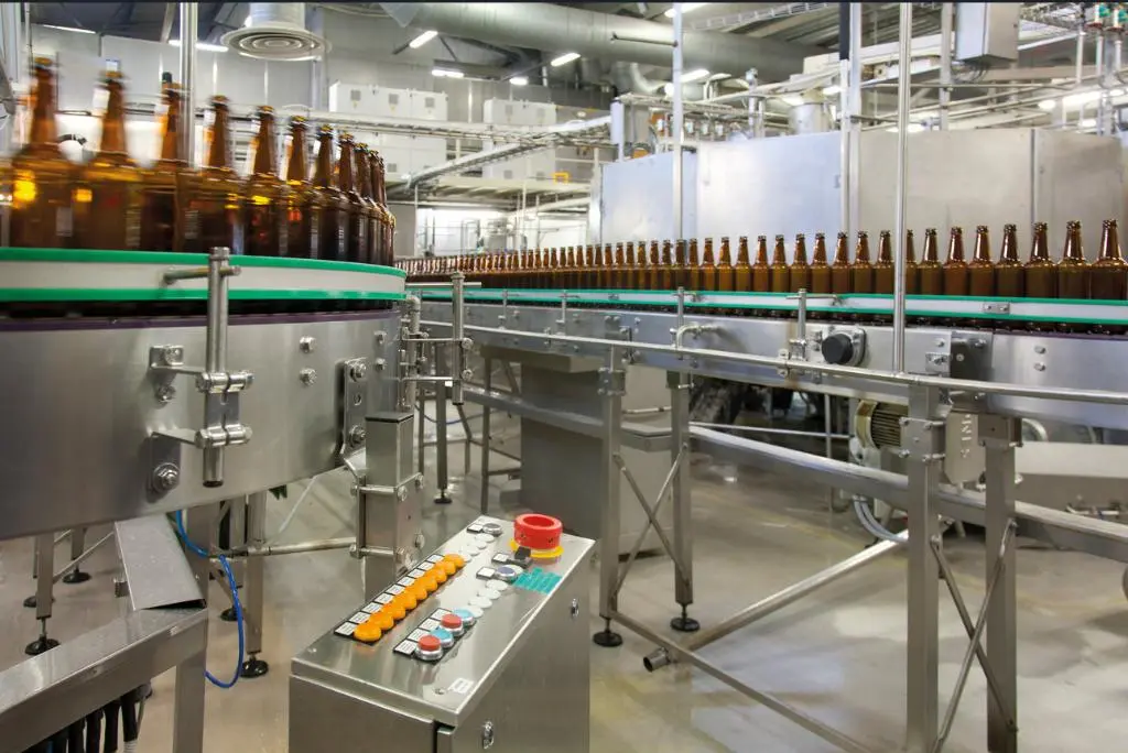 MT lidera crescimento industrial em novembro e projeta novo impulso em 2026