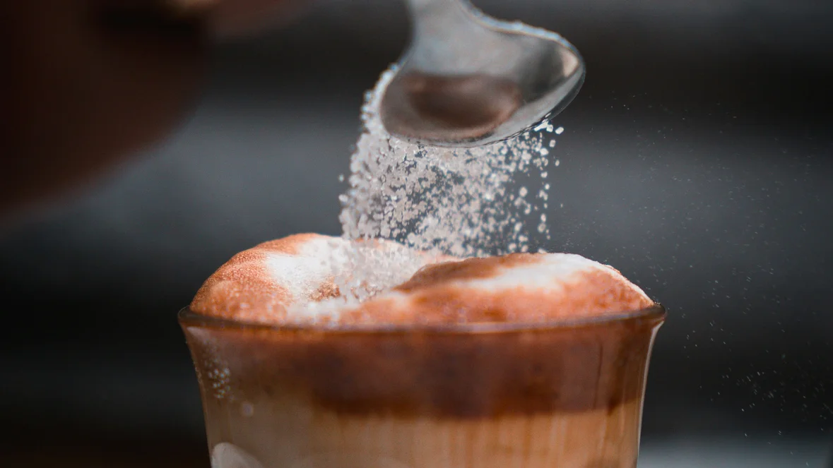 Consumo moderado de açúcar pode beneficiar a saúde mental