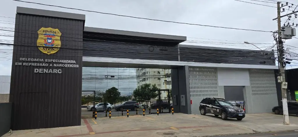 Polícia Civil cumpre mandados contra facção envolvida com tráfico de drogas e lavagem de dinheiro