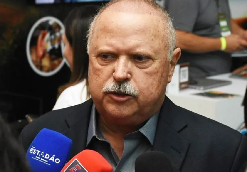 Maggi reage, desafia Jayme e oferece R$ 100 mil para quem achar liminar