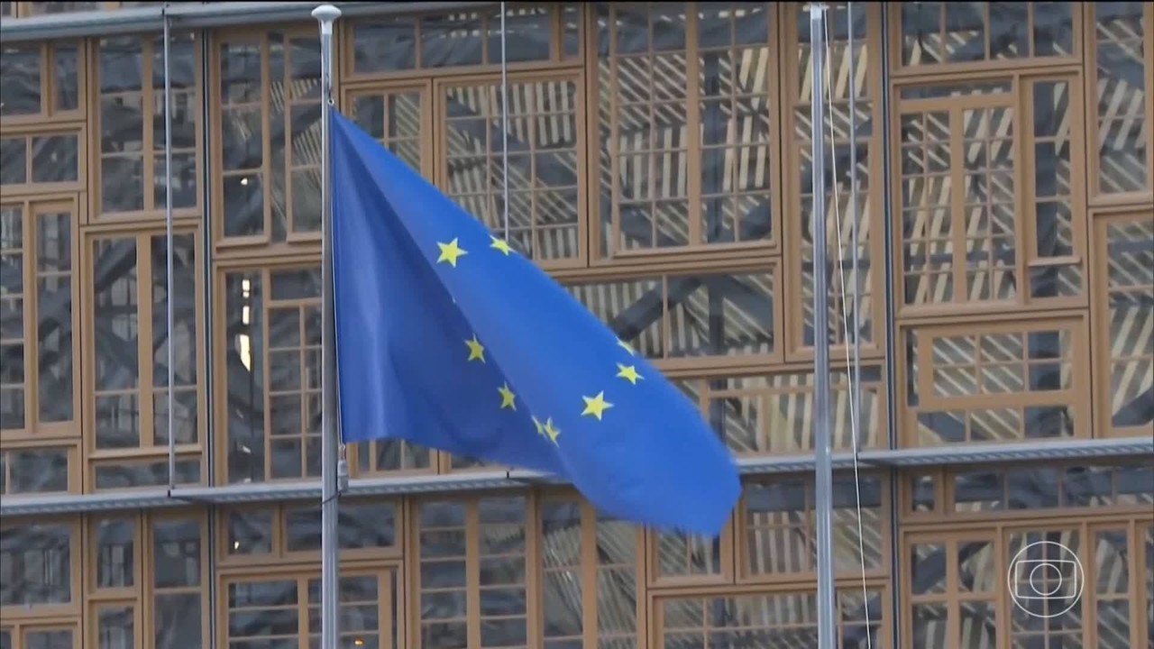 Trump divulga mensagem de Macron oferecendo-se para sediar reunião do G7 em Paris