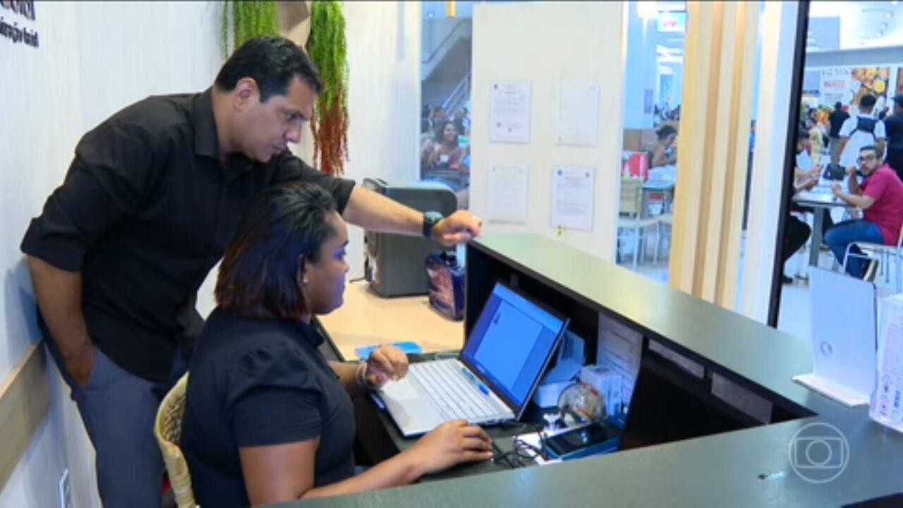 Taxa de desemprego no Brasil cai para 5,6% em 2025, o menor nível da série registrada pelo IBGE