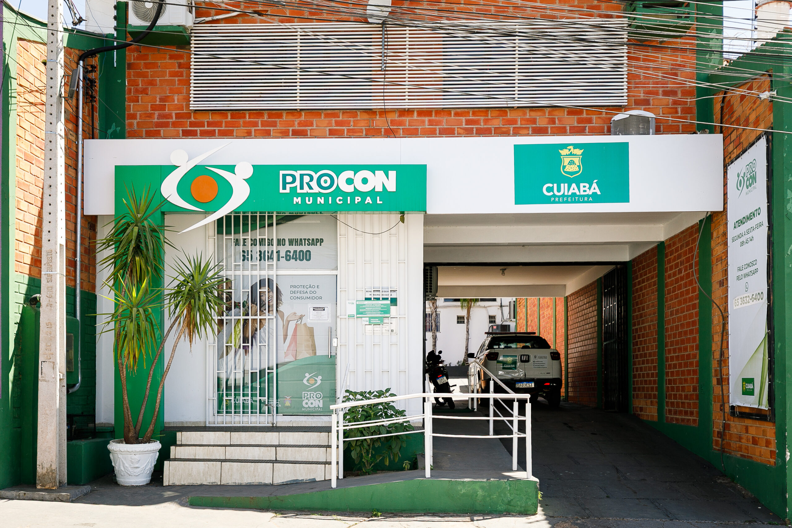 Procon de Cuiabá orienta pais sobre compra segura de material escolar