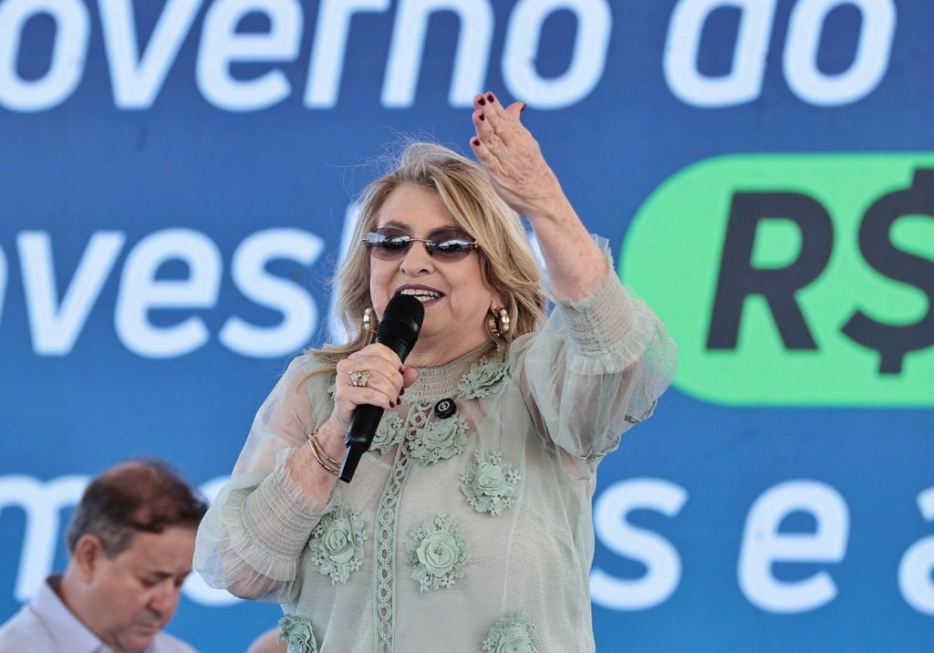 “Governo de MT fez investimentos recordes e transformou Alto Taquari”, afirma prefeita