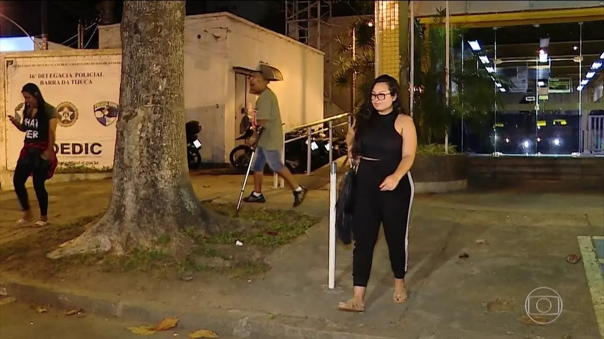 Mais de dez pacientes do 'Doutor Bumbum' já prestaram depoimento à polícia, diz delegada