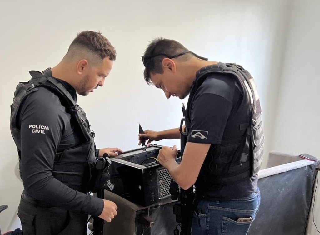 Polícia Civil de MT desarticula grupo criminoso especializado em golpes por meio de invasão de dispositivos eletrônicos