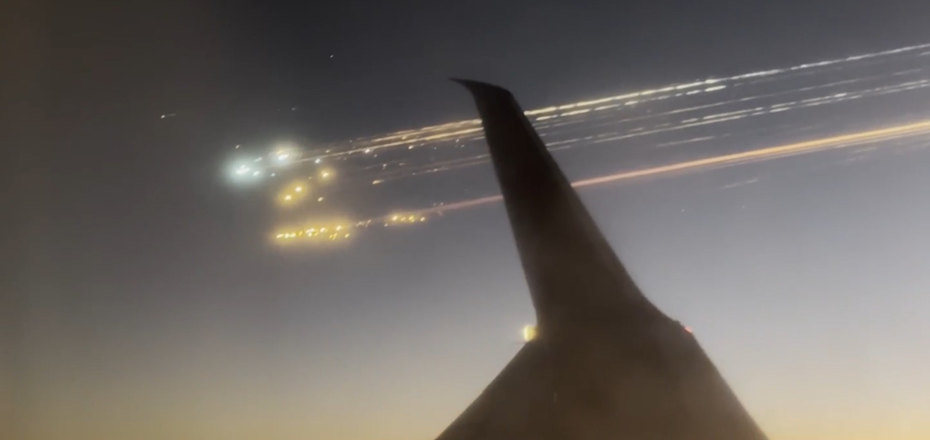 Destroços de nave da SpaceX, de Elon Musk, quase atingiram três aviões nos EUA, diz jornal