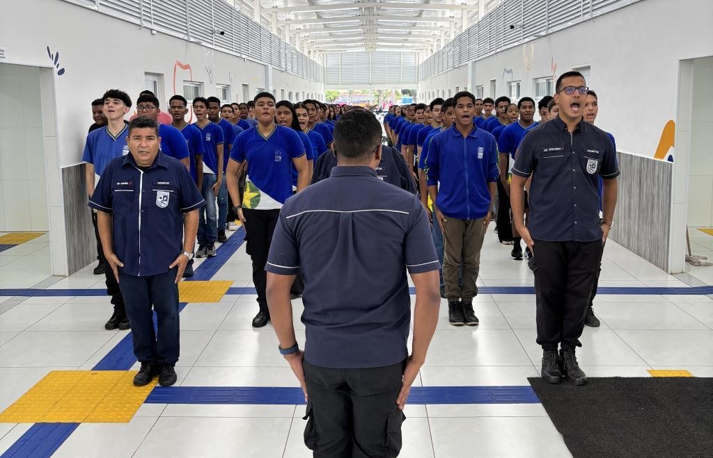 Mato Grosso amplia modelo cívico-militar e prevê 205 escolas na rede estadual em 2026