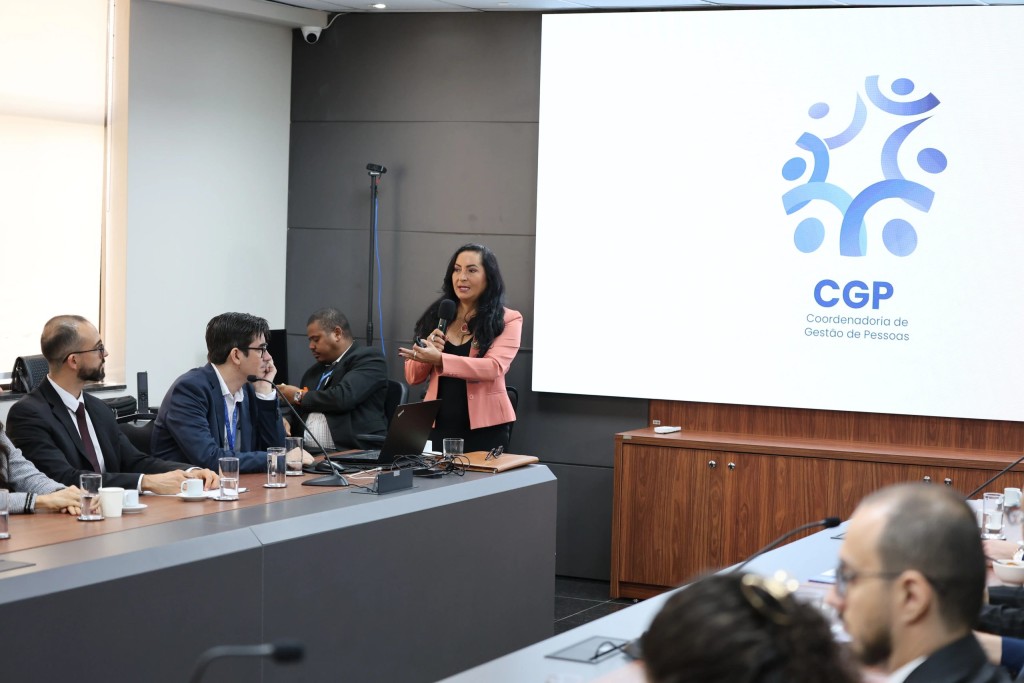 Novos juízes e juízas conhecem estrutura do Tribunal na área de Gestão de Pessoas e Previdência