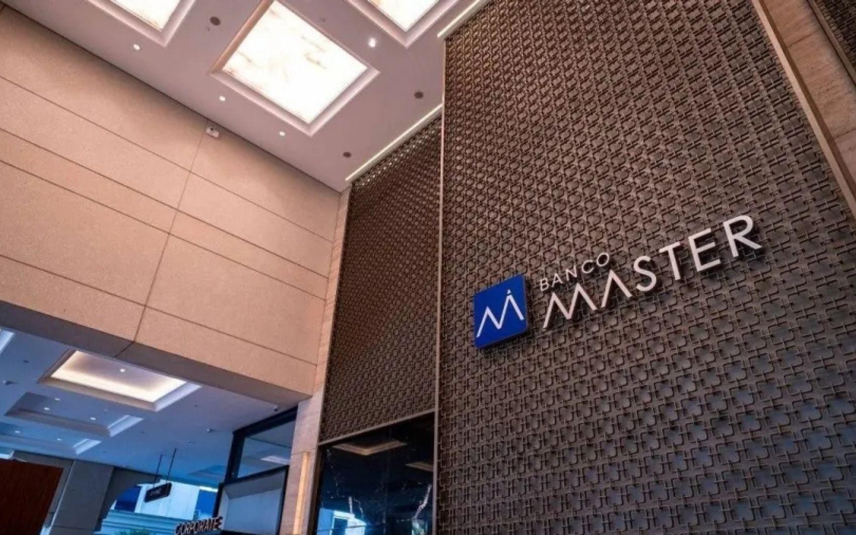 Caso Master: Vereador procurado para atacar o BC diz que empresa apontou Vorcaro como contratante