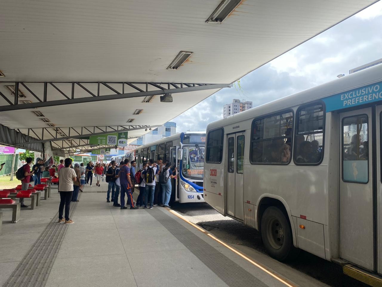 Passagem de ônibus a R$ 4,90 em Campina Grande começa a valer neste domingo (25)