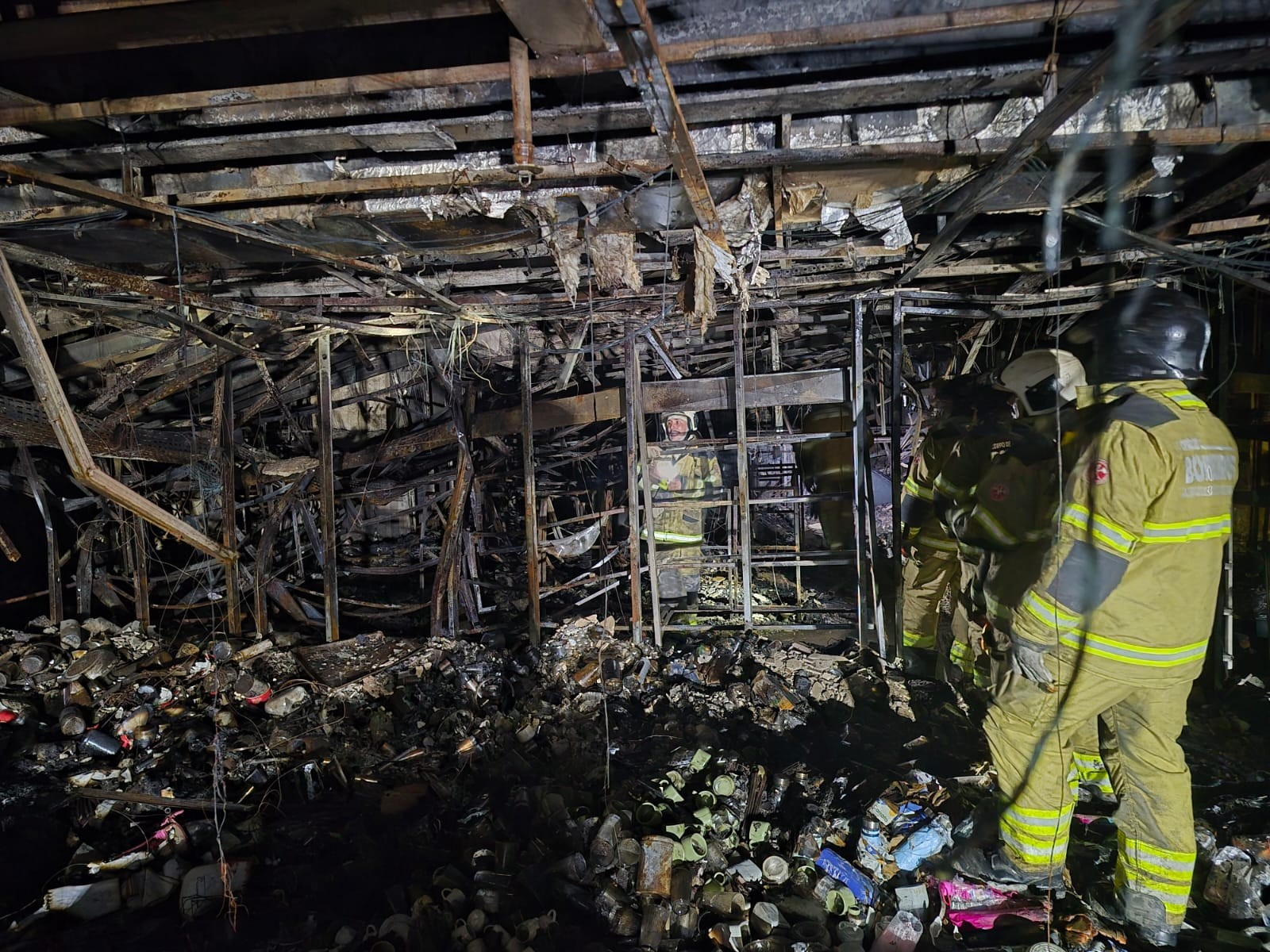 Incêndio no Shopping Tijuca: brigadistas dizem à polícia que hidrante e alarmes não funcionaram
