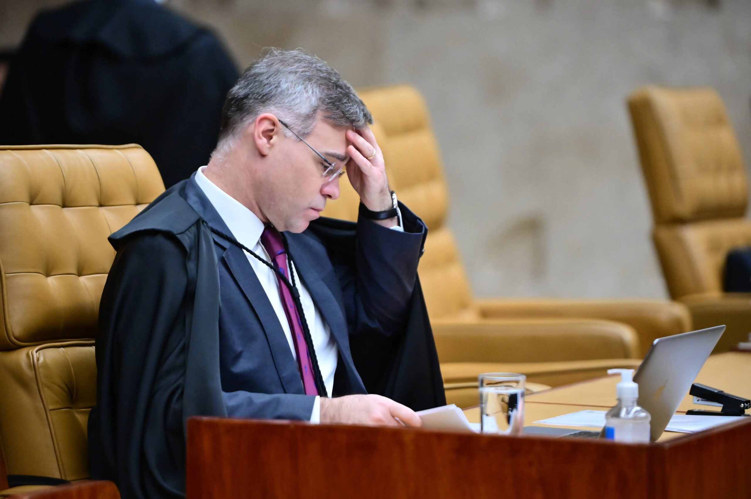 Relatoria de Mendonça no caso Master preocupa setores do Congresso