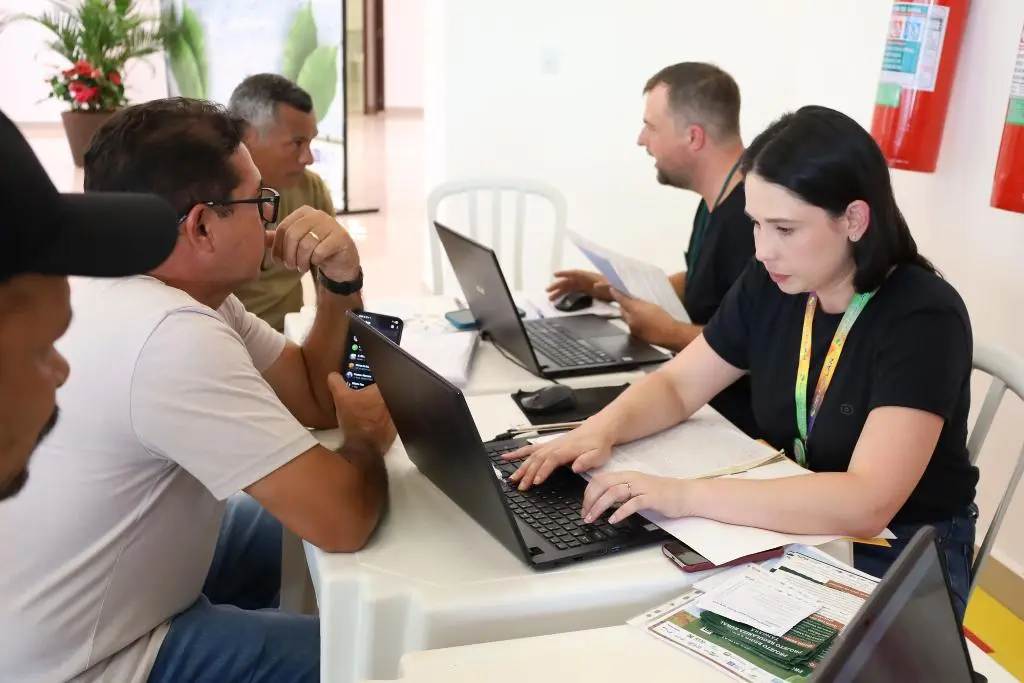 Sema promove Dia de Campo em comunidade rural para atendimento do Programa Regulariza Rural