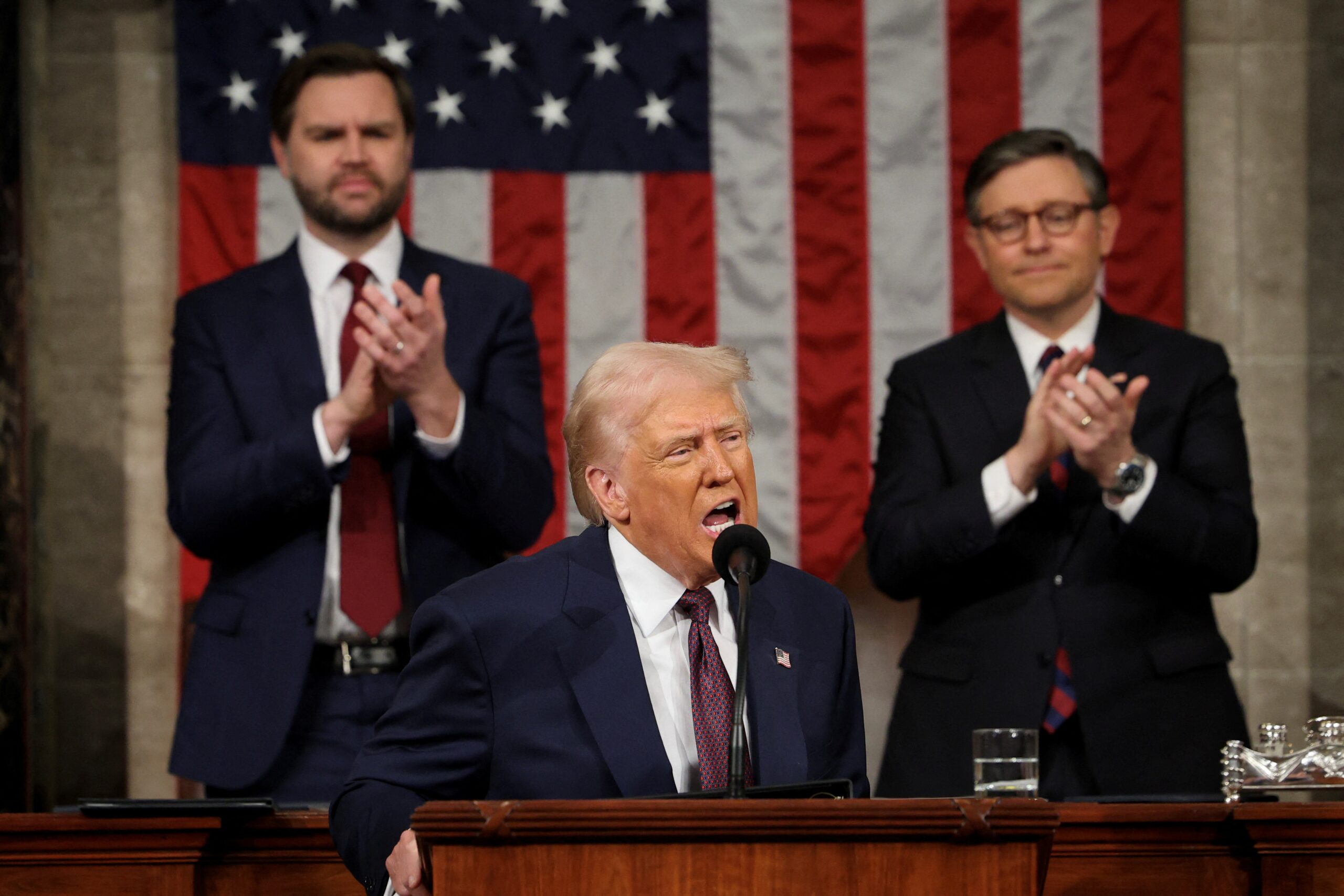 'Estado da União': Trump discursa no Congresso em meio a crise com o Irã e desgaste político